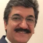 عکس دکتر علی اصغر شاکری، متخصص پرتودرمانی در کرج
