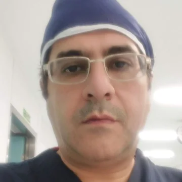 عکس دکتر علیرضا کاظمینی، متخصص جراحی عمومی در کرج