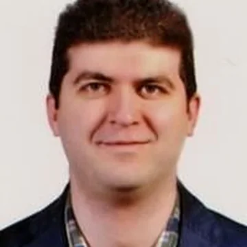 عکس دکتر آروین نجفی، متخصص جراحی استخوان و مفاصل (ارتوپدی) در کرج