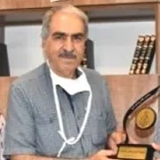 عکس دکتر اصغر عزیزی، متخصص گوش و حلق و بینی و جراحی سر و گردن در کرج