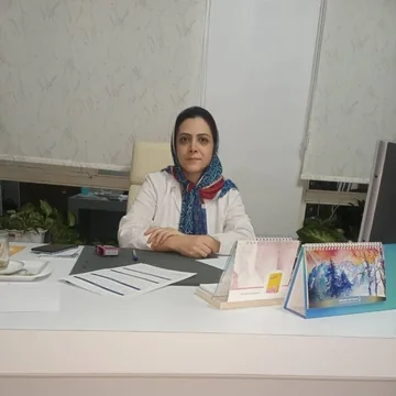 عکس دکتر شقایق برزگر، متخصص زنان و زایمان در کرج